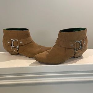 Belle by Sigerson Morrison size 7 tan suede ankle boot